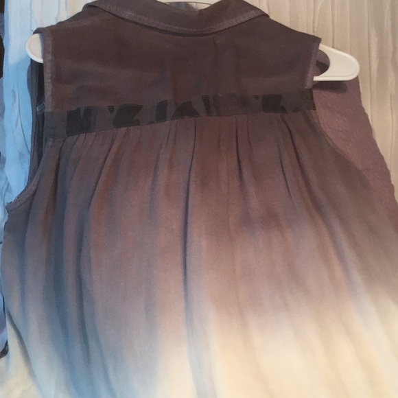 Top - Picture 3 of 3